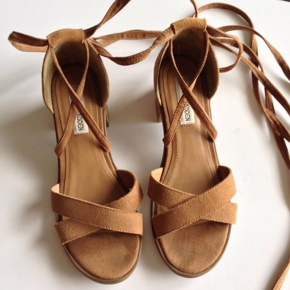 STEVE MADDEN-Tan "KANZLEY" Ankle Wrap Sandals - Picture 4 of 13